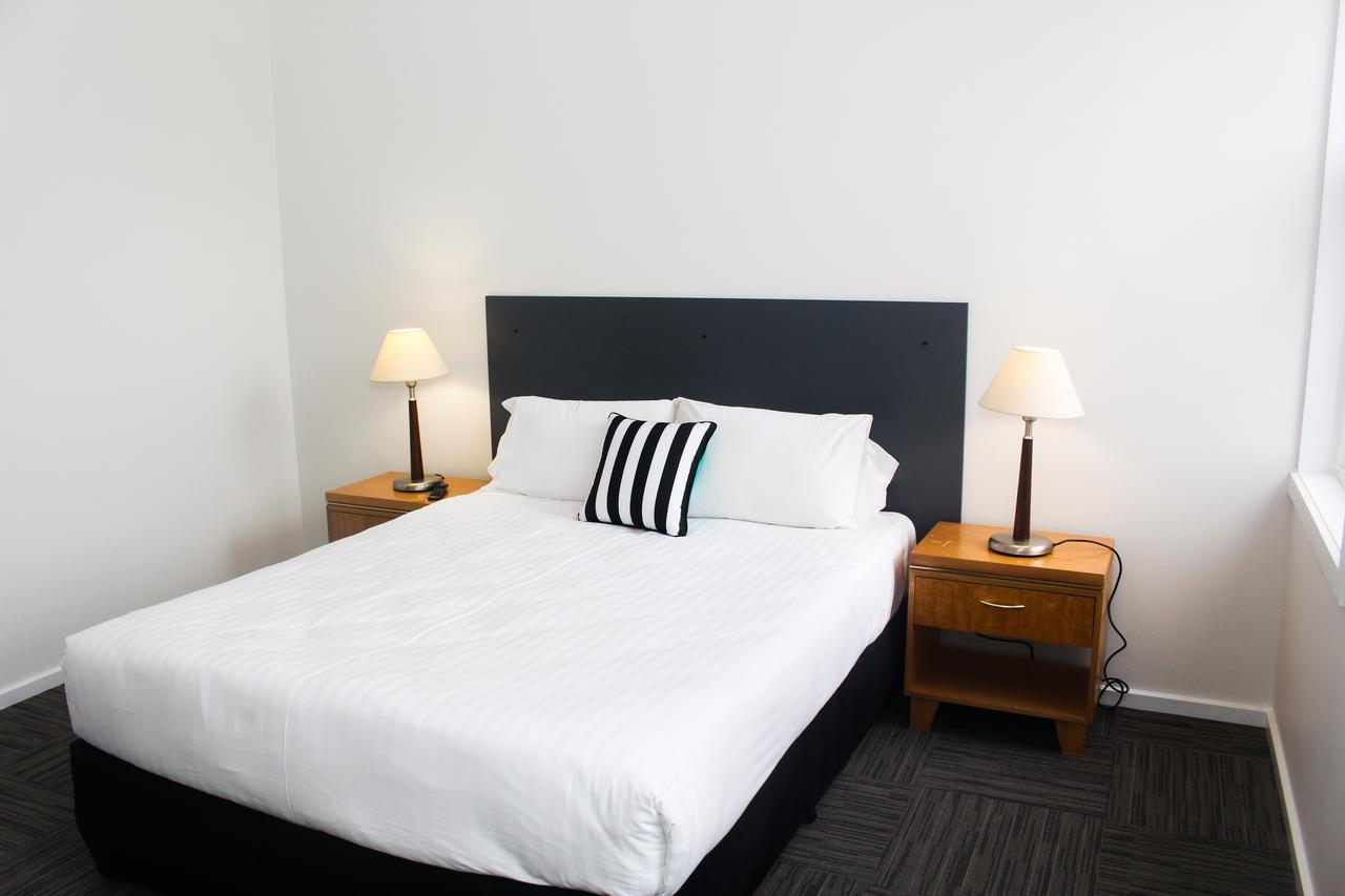 בנדיגו Crown Cbd Motel - City Location מראה חיצוני תמונה